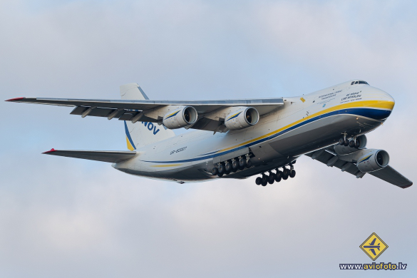 Antonov An-124-100M Ruslan